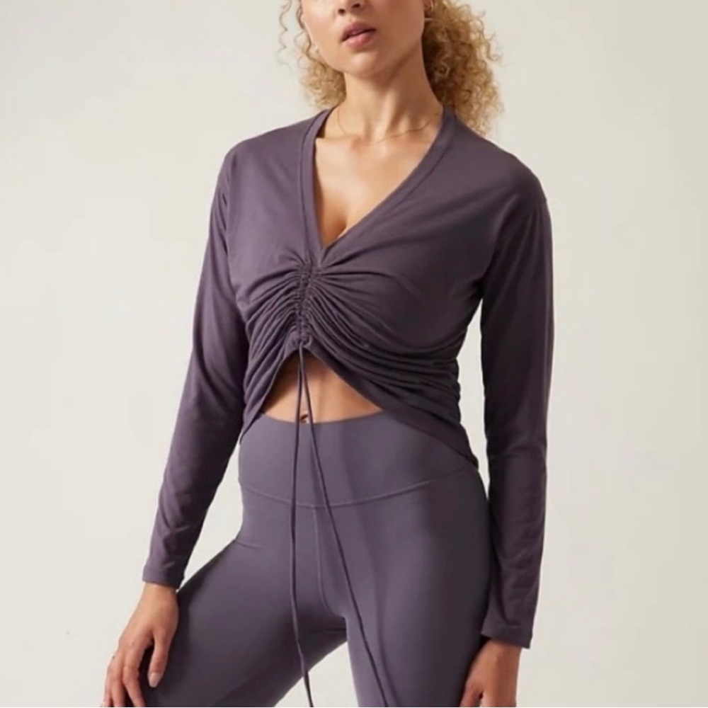 Athleta Crossover Ruched Top in Dusk